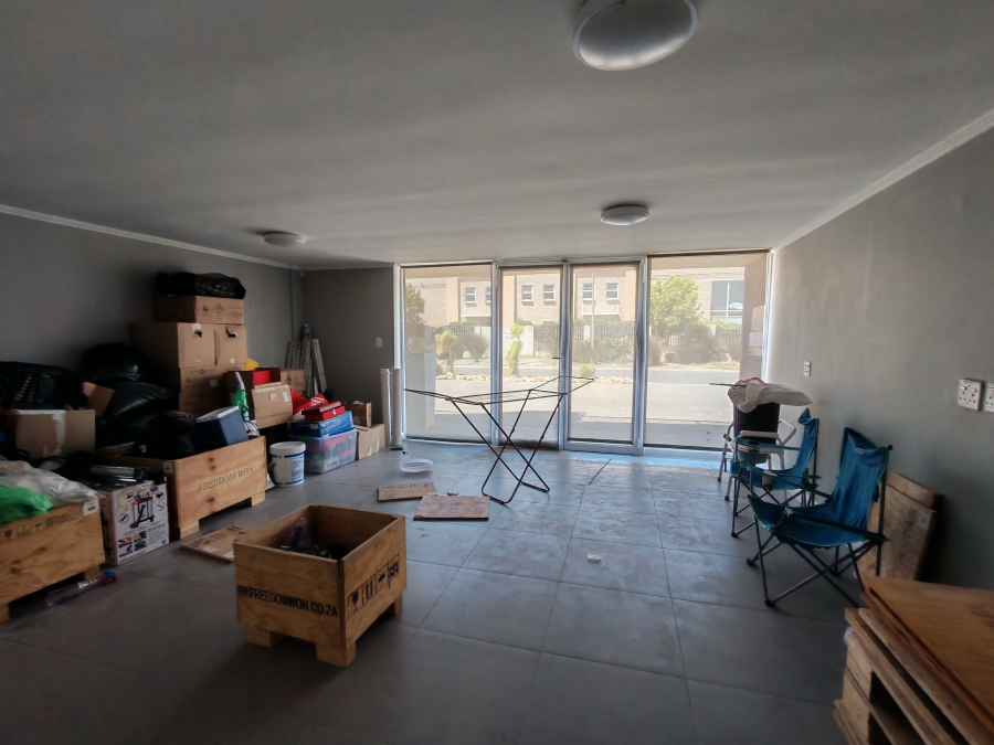 To Let Commercial Property for Rent in Asla Park Western Cape